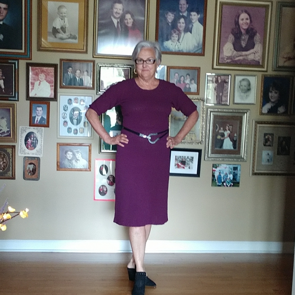 Vintage 1960's knit Dress - Picture 1 of 4